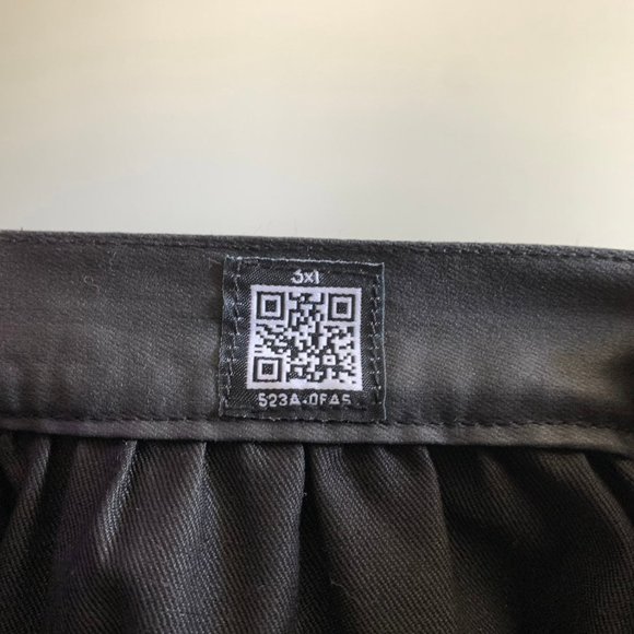 3x1 black faux leather mini skirt size small - Picture 8 of 8